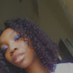 Meet your Posher, Adanna